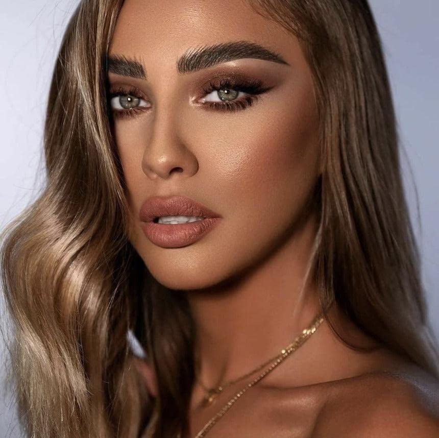 Super Nudes Makeup Pack for Girl'S Nude Beauty Dream with Traval Clutch Bag